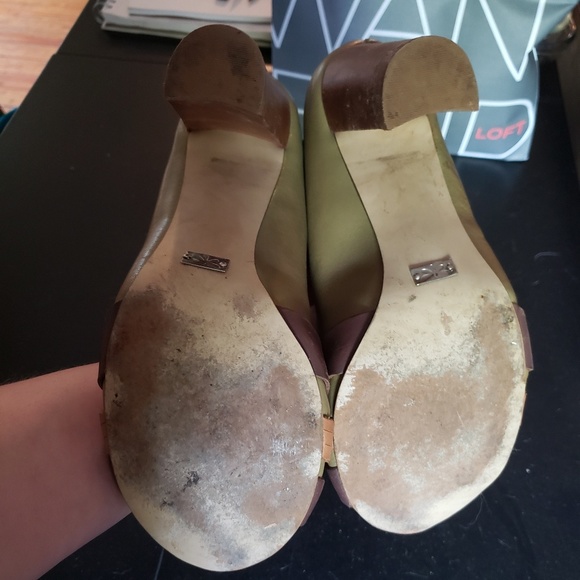 Charles David Exchange Vintage wood heel pumps - Picture 5 of 6